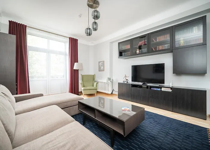 Vokieciu St With Balcony I In The Center Of It I Cohost * ヴィリニュス