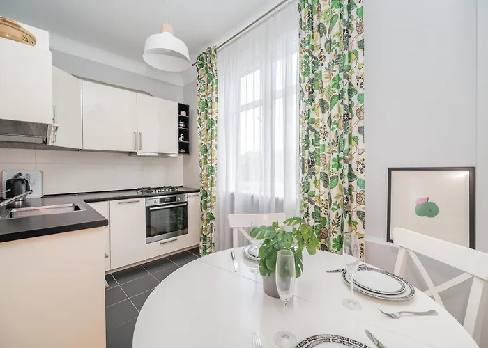 Vokieciu St With Balcony I In The Center Of It I Cohost Apartman *