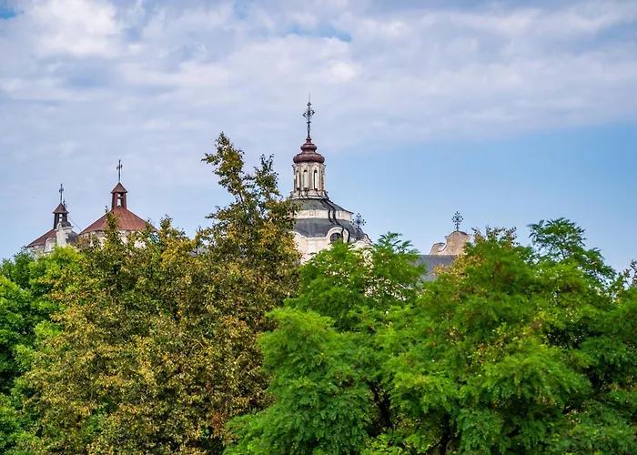 Apartman Vokieciu St With Balcony I In The Center Of It I Cohost Vilnius