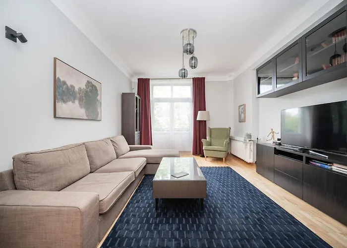 Vokieciu St With Balcony I In The Center Of It I Cohost Apartament