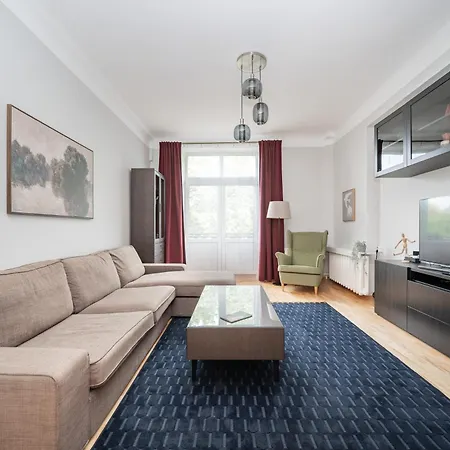 Vokieciu St With Balcony I In The Center Of It I Cohost Apartament